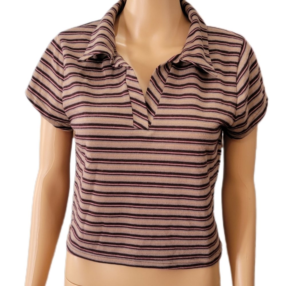 Rue 21 NWT XL Striped V Neck Collared Top